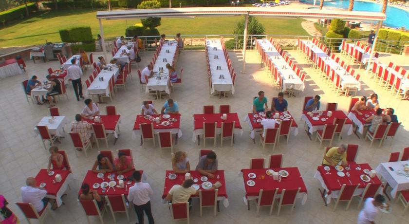 Royal Palace Kusadasi Hotel Εξωτερικό φωτογραφία