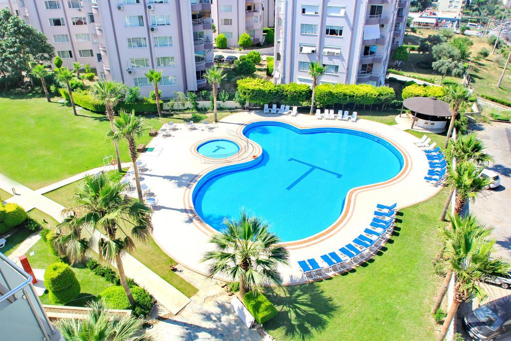 Royal Palace Kusadasi Hotel Εξωτερικό φωτογραφία