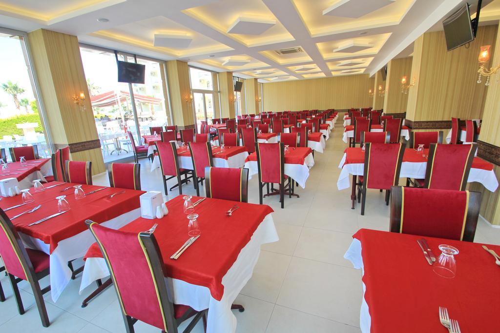 Royal Palace Kusadasi Hotel Εξωτερικό φωτογραφία