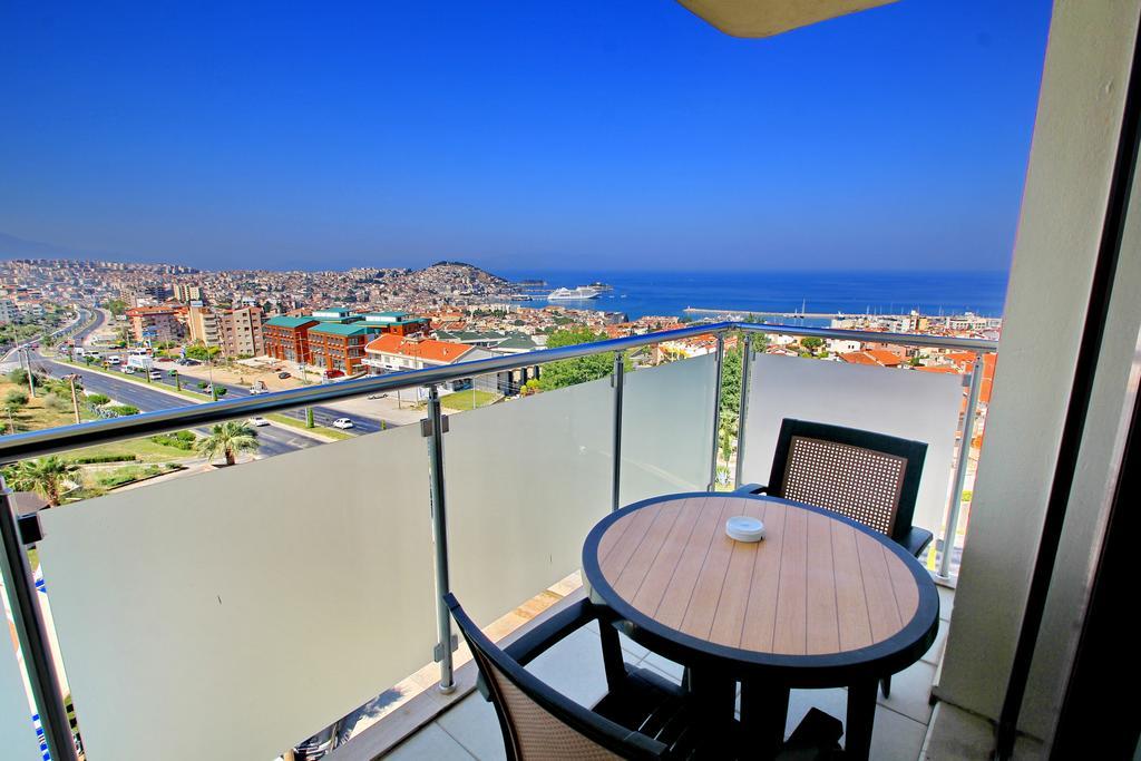Royal Palace Kusadasi Hotel Δωμάτιο φωτογραφία