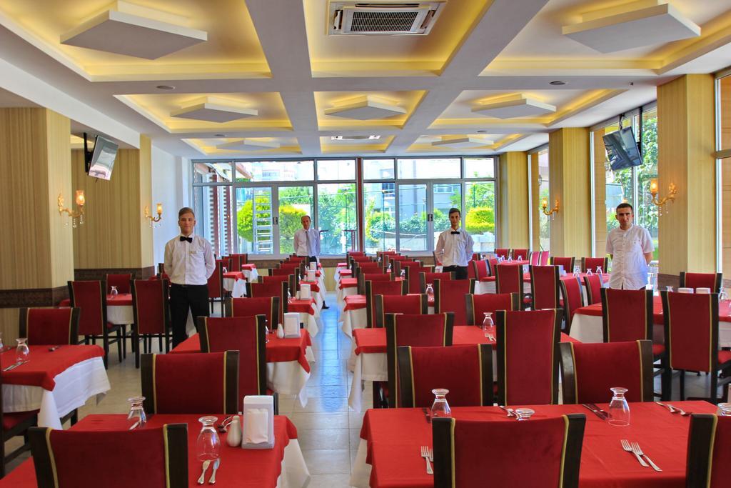 Royal Palace Kusadasi Hotel Εξωτερικό φωτογραφία
