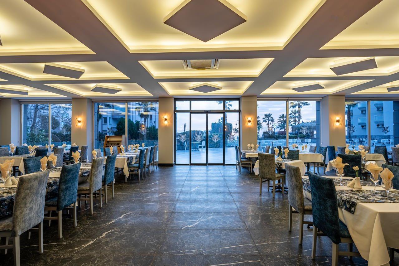 Royal Palace Kusadasi Hotel Εξωτερικό φωτογραφία