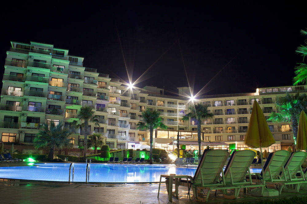 Royal Palace Kusadasi Hotel Εξωτερικό φωτογραφία
